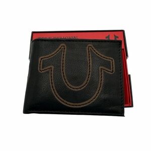 True Religion Men's‎ Horseshoe Logo Leather Bi-Fold Wallet Black NEW RFID Box